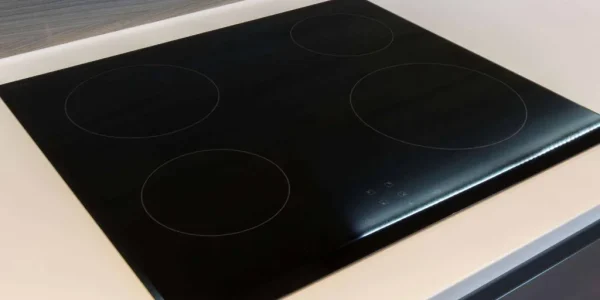 Técnico reparación de vitrocerámicas